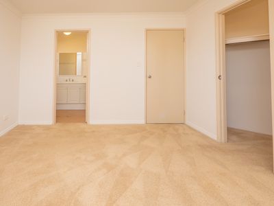 73 MONTORO DRIVE, Port Kennedy