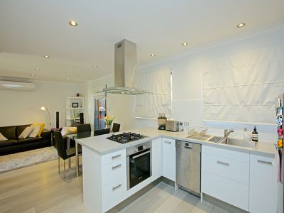 2/27-29 Edgehill Street, Scarborough