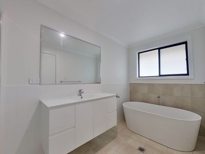 25 Montezuma Terrace, Dubbo