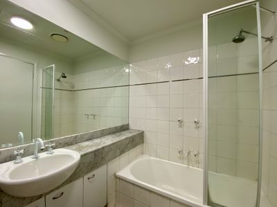 75 / 418 St Kilda Road, Melbourne