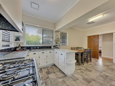 99 Swan Street, Wangaratta