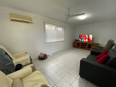 653 Boat Harbour Drive, Urangan