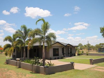 195 WEIR ROAD, Charters Towers City