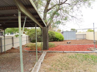 2 Bleakley Street, Horsham
