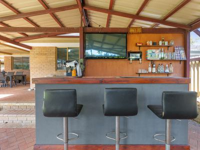 62 Fountain Way, Huntingdale