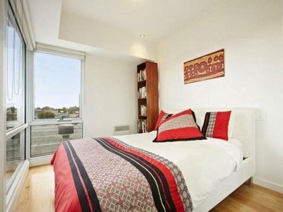 221 / 135 Inkerman Street, St Kilda