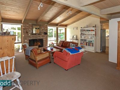 16 Scullys Lane, Heathcote