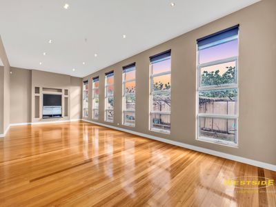 10 Springview Boulevard, Taylors Hill