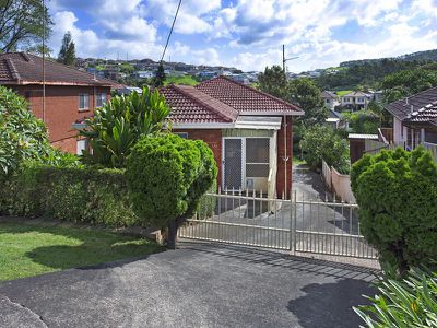 144 Lake Avenue, Cringila