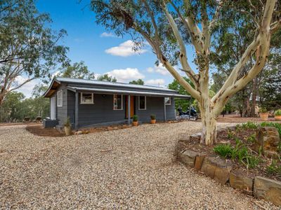 32 Five Gums Lane, Heathcote