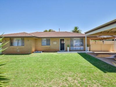 2 Woodman Street, West Lamington