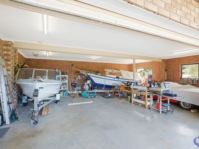 11 Inlet Place, North Narooma