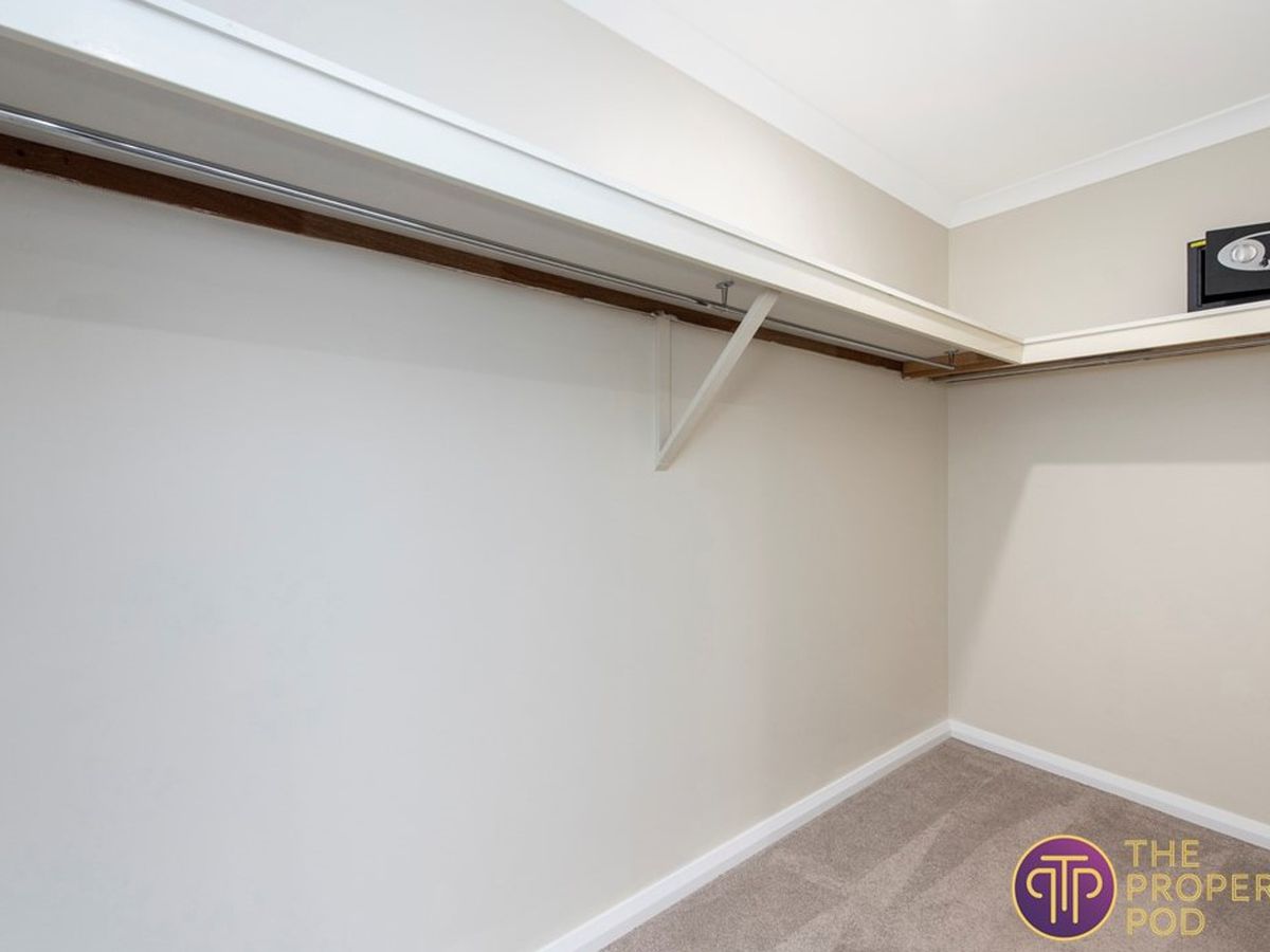 39 Sellafield Bend, Waikiki