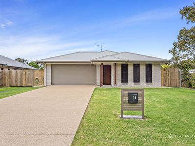 18 Paradise Grove, Yeppoon