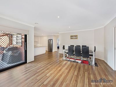 2 / 58 Somerville Road, Hampton Park