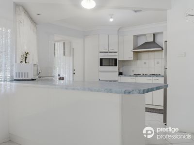 24 Brallos Avenue, Holsworthy