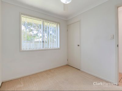 16 Bishop Court, Lawnton