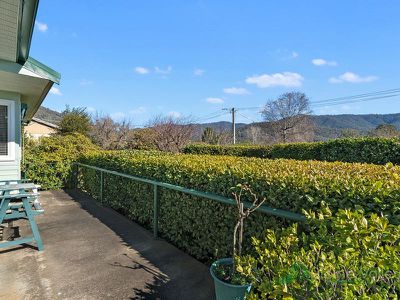 14 Beauty Avenue , Mount Beauty