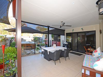 7 LAKES BOULEVARD, Burrum Heads