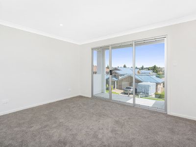 1 / 28 Lord Howe Avenue, Shell Cove