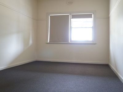 15 Alexander Avenue, Horsham