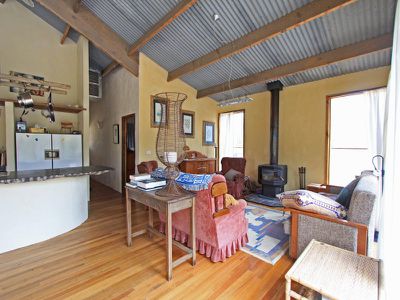93 Sangsters Lane, Heathcote