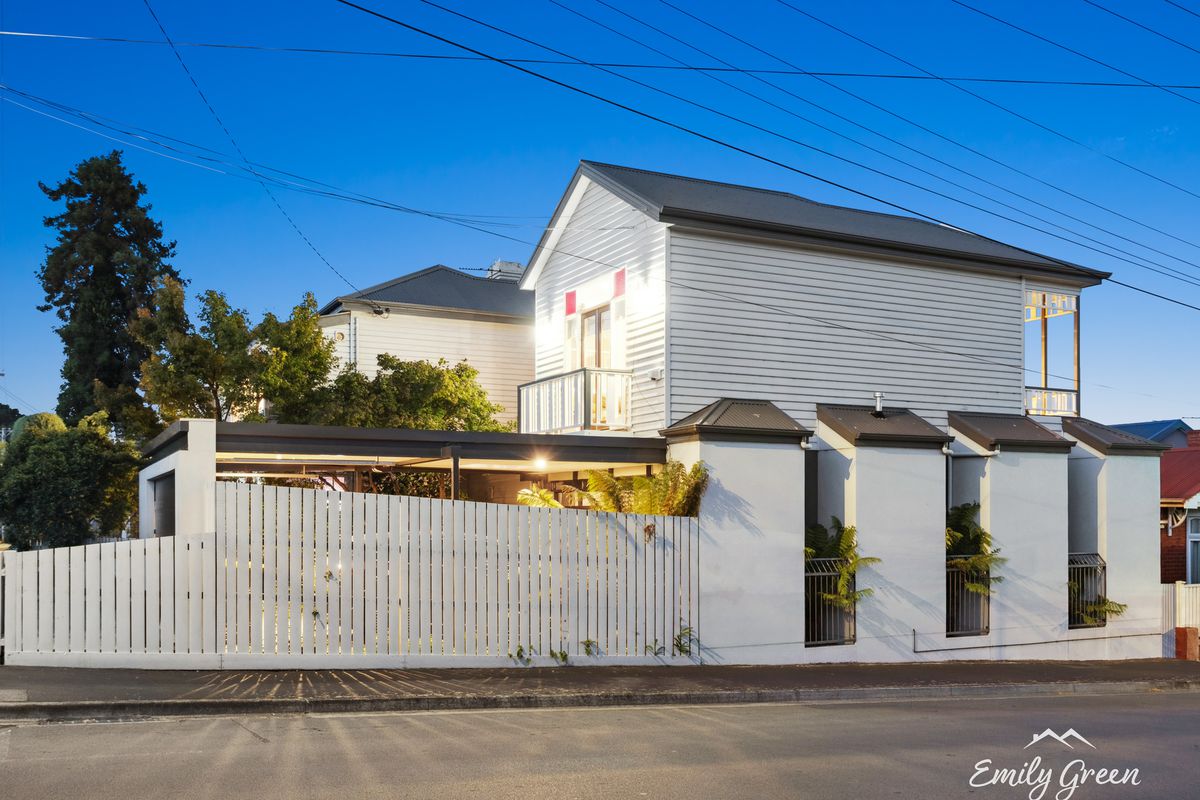 2 Greenlands Avenue, Sandy Bay