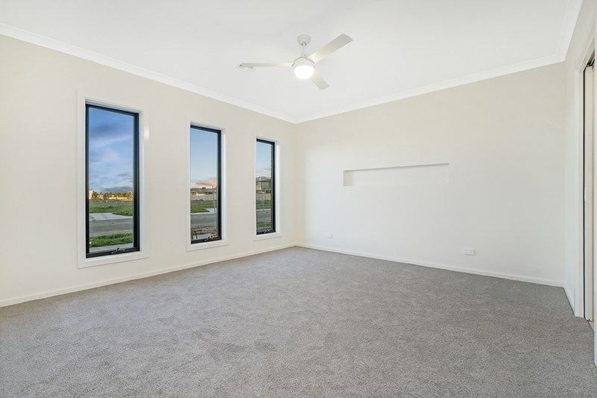 Lot 404 Aayana street, Cranbourne East