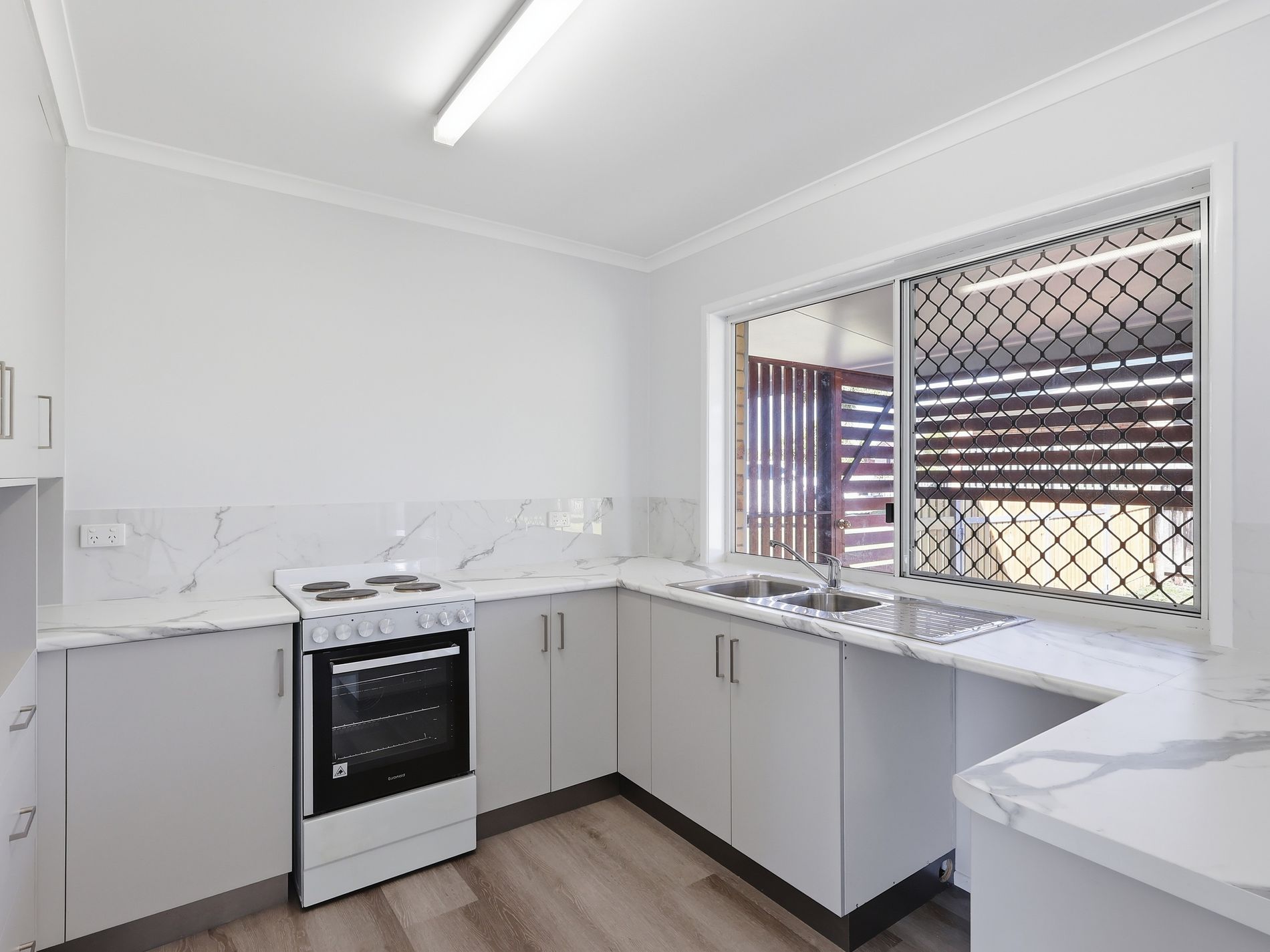 16 Argyle Court, Beaconsfield