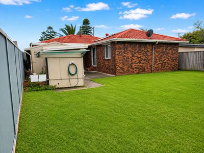 49 Manly Parade, The Entrance North