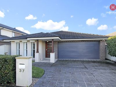 37 Mcguiness Avenue, Middleton Grange