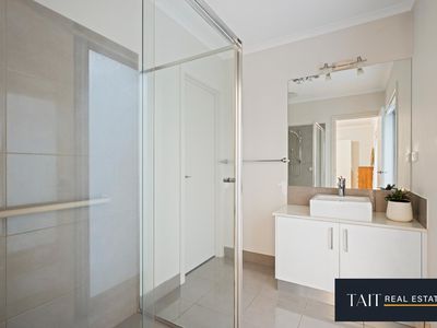 66 Cambridge Drive, Wangaratta