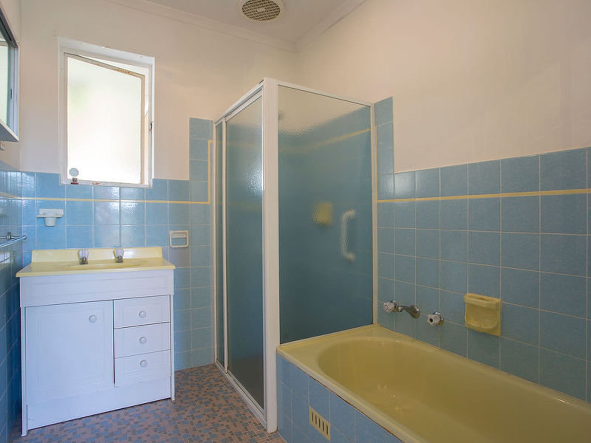 39 Far View Crescent, Ridgehaven