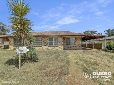 24 John Glen Place, Dubbo