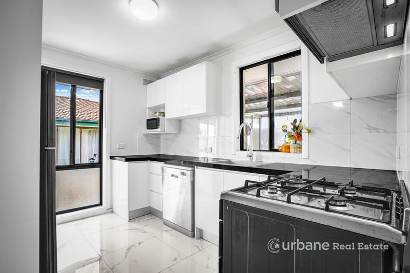 8 & 8A Guerin Street, Doonside
