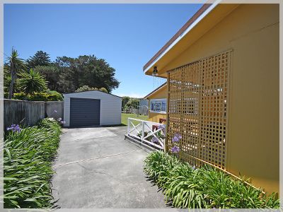 9 Dewe Terrace, Foxton Beach