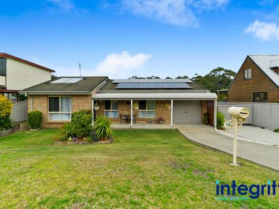 16 Audrey Avenue, Basin View