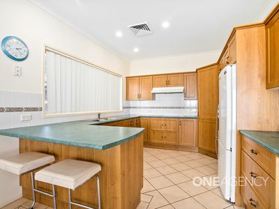 10 Loralyn Avenue, St Georges Basin