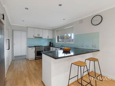 6 McGrath Close, Kealba