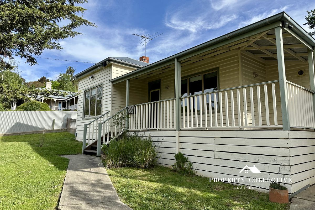 18 Albert Road, Beechworth