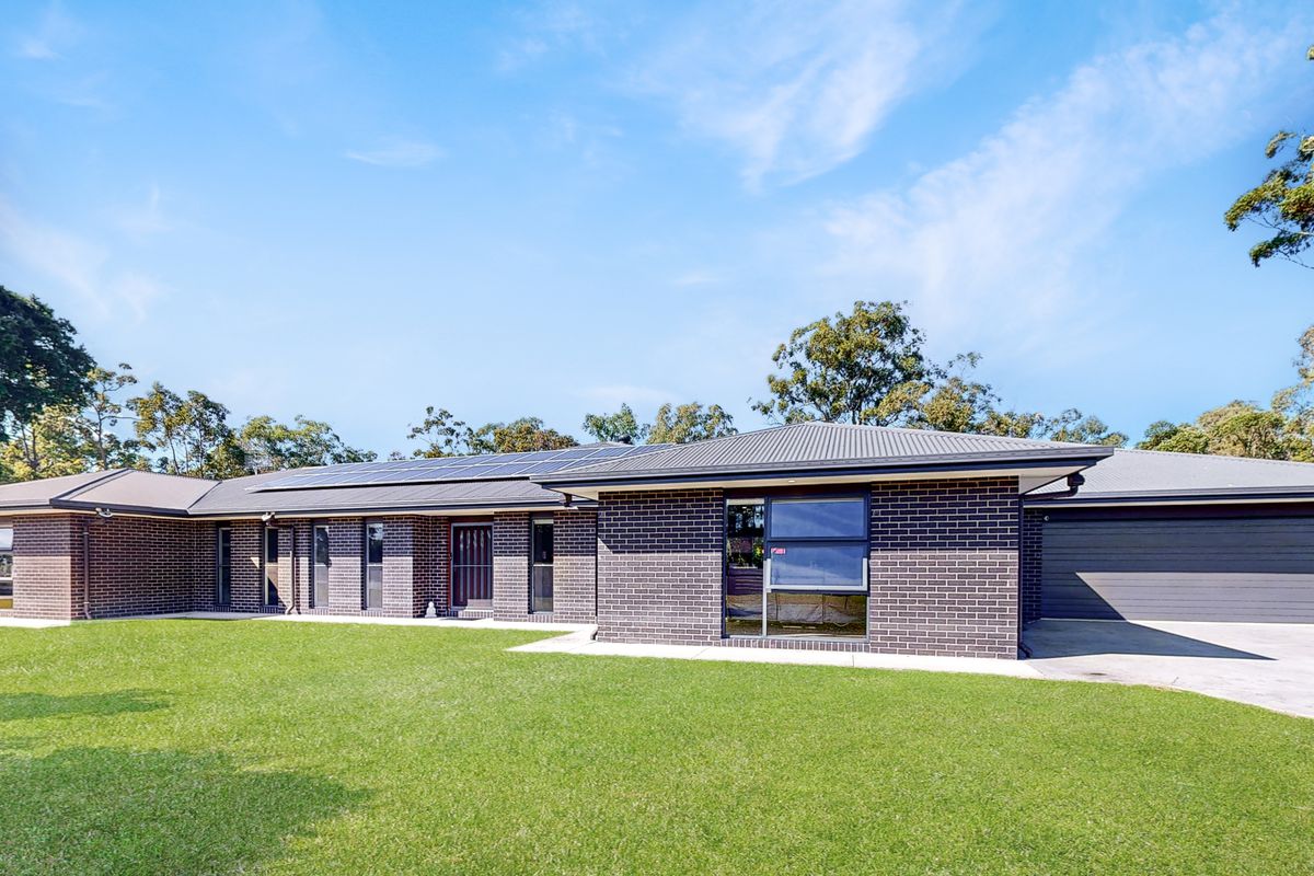 104 Devonstone Drive, Cooroibah