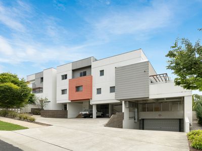 9 / 78 Derrima Road, Queanbeyan