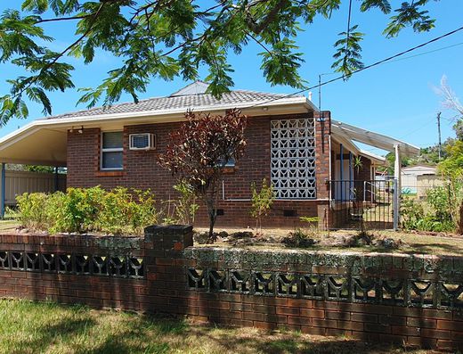 Break Lease 3 Bedroom brick home.