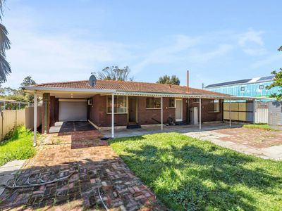 132 West Road, Bassendean