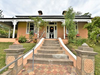 14 HODGE STREET, Beechworth