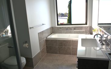 5 Anembo Avenue, Summerland Point