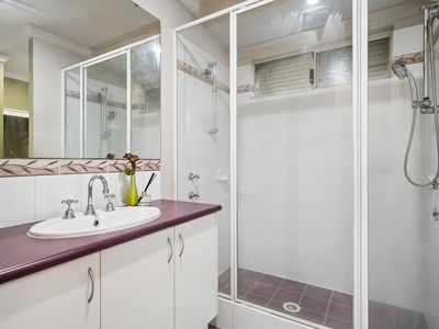 56 Cheltenham Loop, Bertram