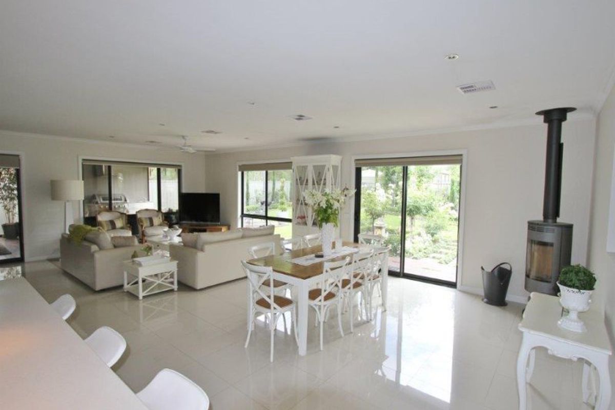 7 Galway Court, Mansfield