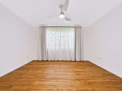 18 Satinay Street, Keperra