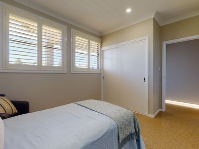 70 Champagne Drive, Dubbo